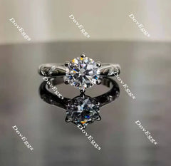 Doveggs round solitaire moissanite engagement ring