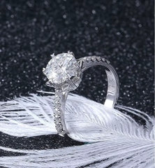 doveggs round 1 carat 18k white gold EF color moissanite engagement ring