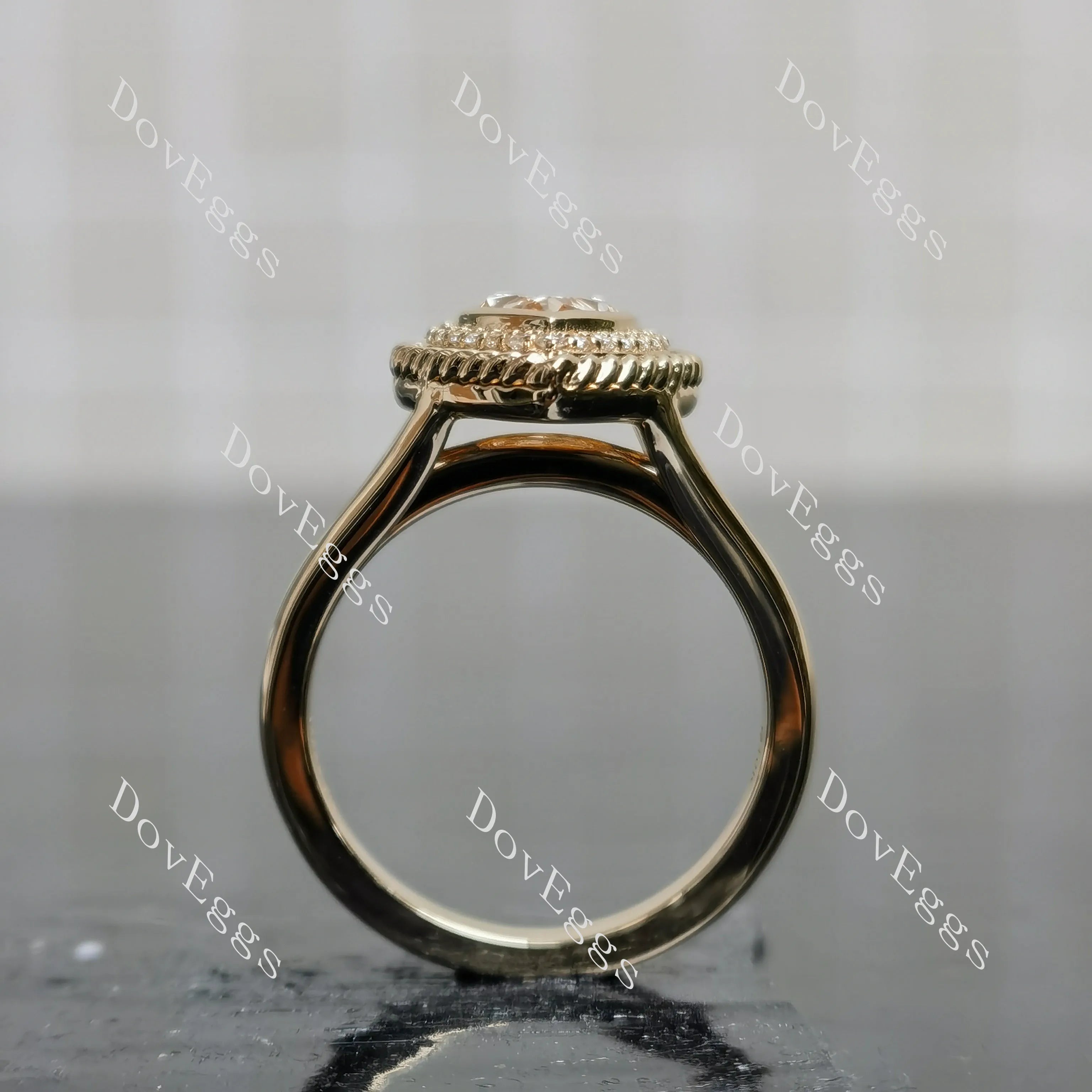 Pear bezel halo moissanite engagement ring| Doveggs