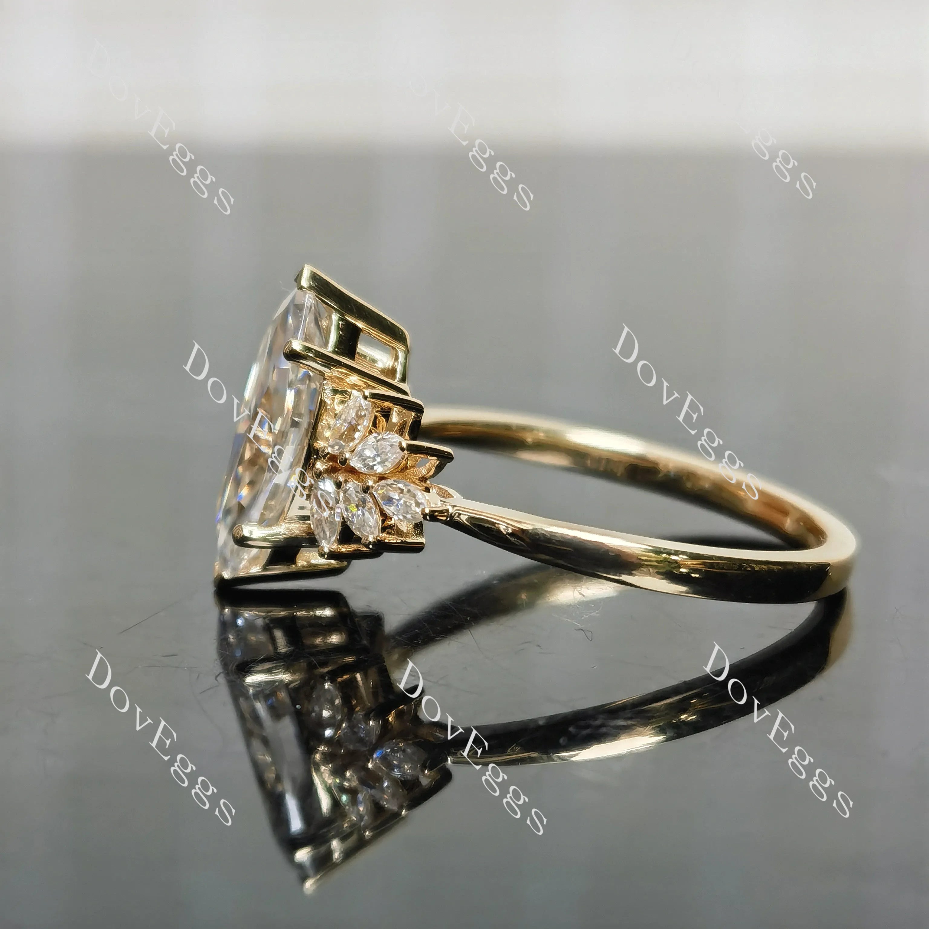 Marquise side stones moissanite engagement ring | Doveggs
