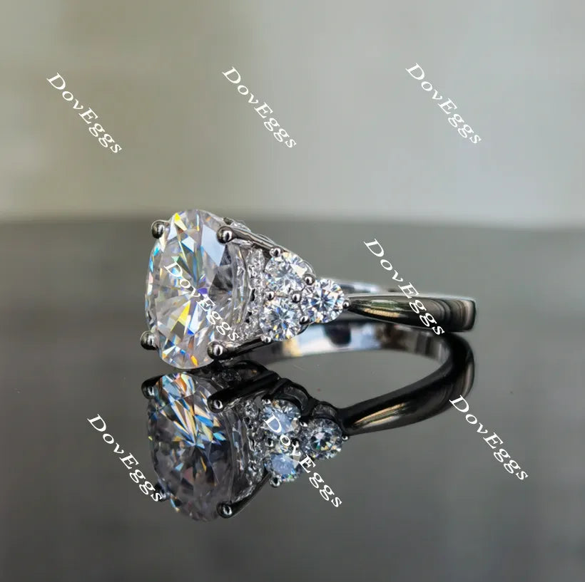 Teia Lily-Oval side stone moissanite engagement ring| DovEggs