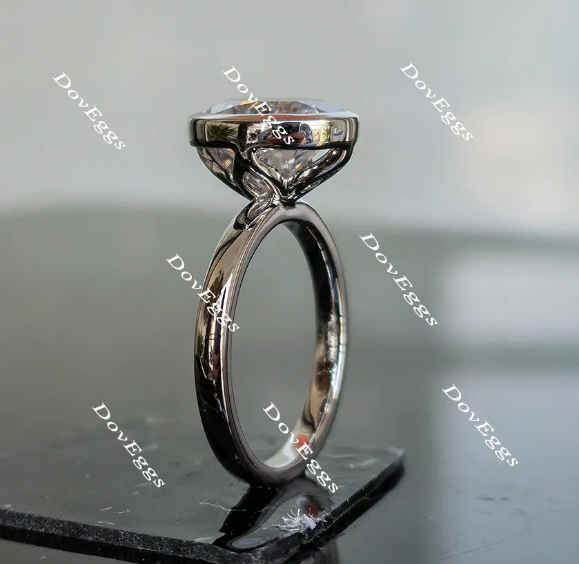 Wendyann's- Oval bezel setting oval moissanite engagement ring| Doveggs