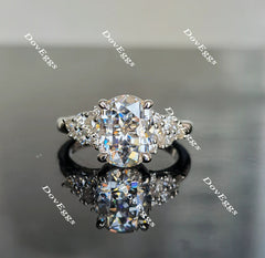 Doveggs side stones engagement ring only semi-mount only(Exclusively to DovEggs Stones)
