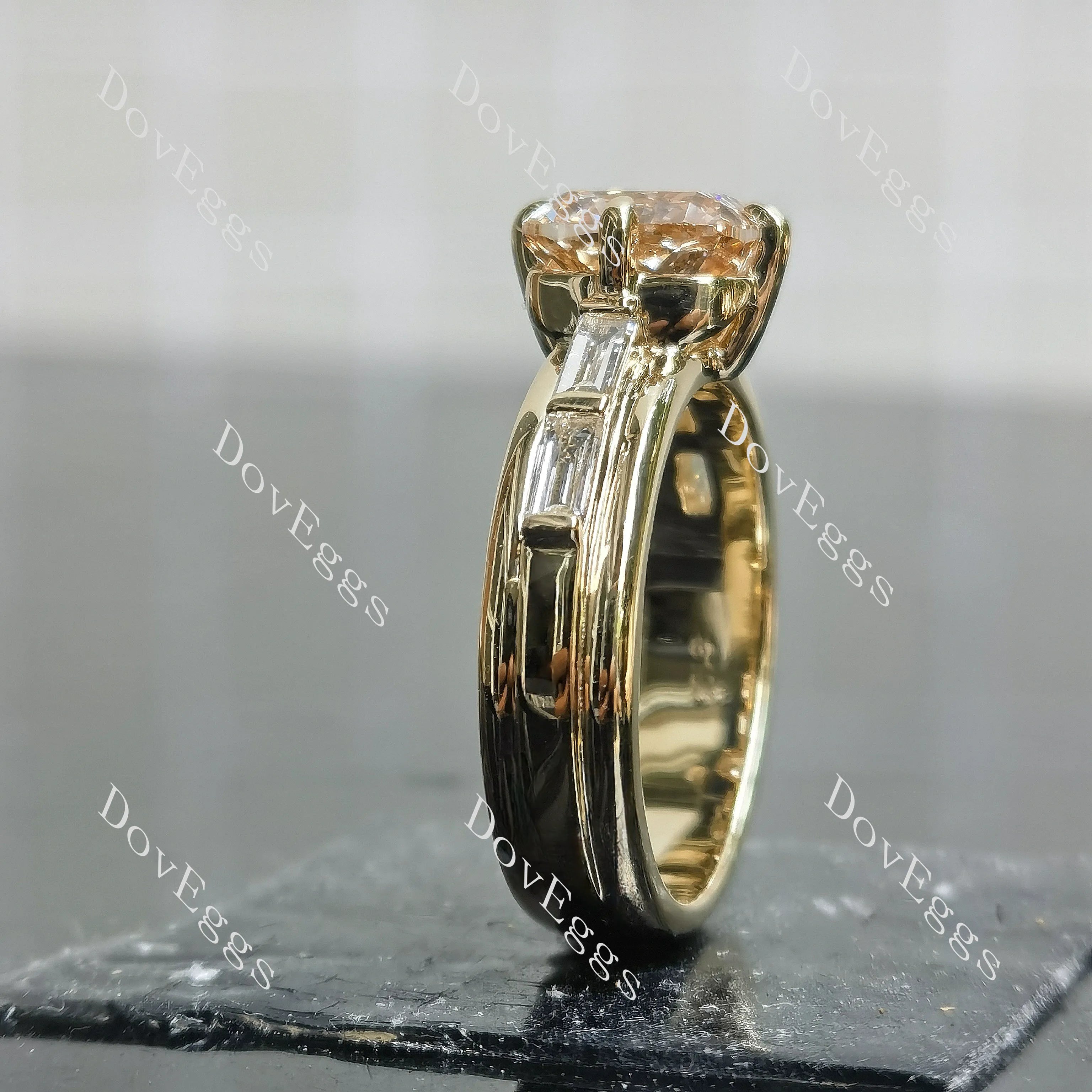Cushion side stones moissanite engagement ring | Doveggs