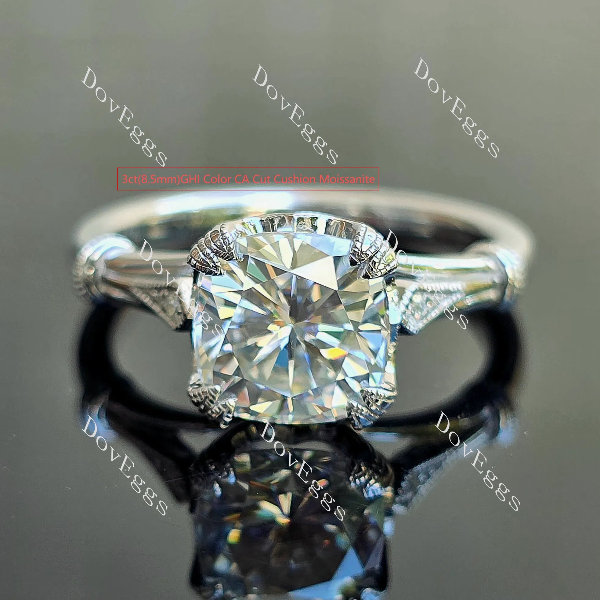 Doveggs round vintage moissanite engagement ring